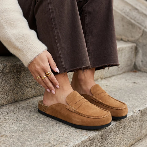 Fondu Leather Clogs